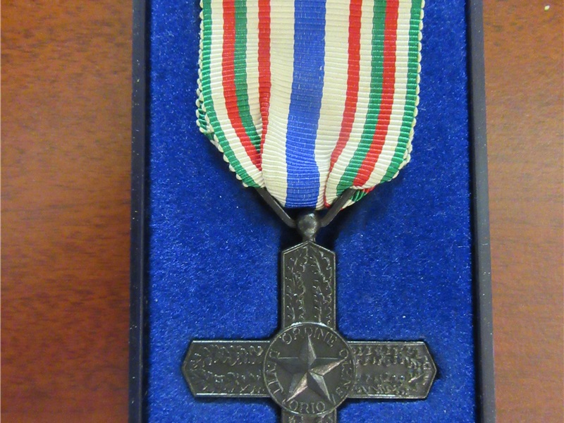Medaglia Ordine di Vittorio Veneto del soldato Pietro Ghezzi